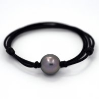 Collana in Cotone e 1 Perla di Tahiti Rotonda C 13.6 mm