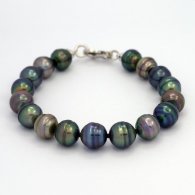 Braccialetto in Argento e 17 Perle di Tahiti Cerchiate C di 10 a 10.4 mm