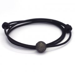 Collana in Cuoio e 1 Perla di Tahiti Incisa  11.8 mm