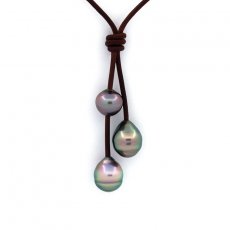 Collana in Cuoio e 3 Perle di Tahiti Cerchiate C da 9 a 10 mm