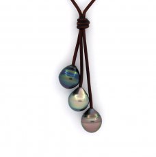 Collana in Cuoio e 3 Perle di Tahiti Cerchiate C de 11.2 mm